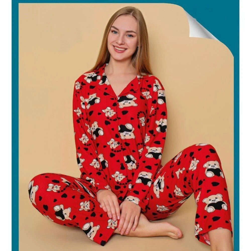 Süet Kumaş Ayıcıklı Düğmeli Pijama Takımı